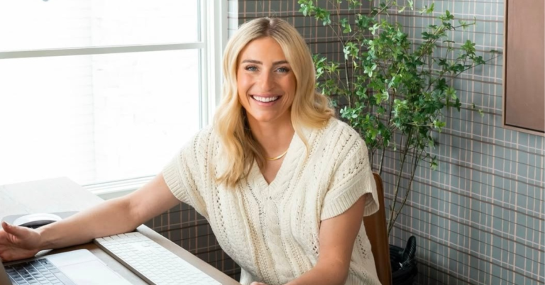 Jasmine Roth Net Worth